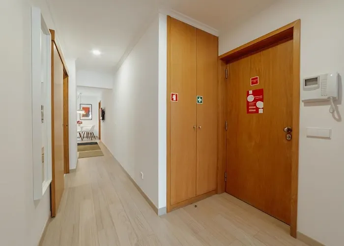 Stylish Flat By Hosty Διαμέρισμα